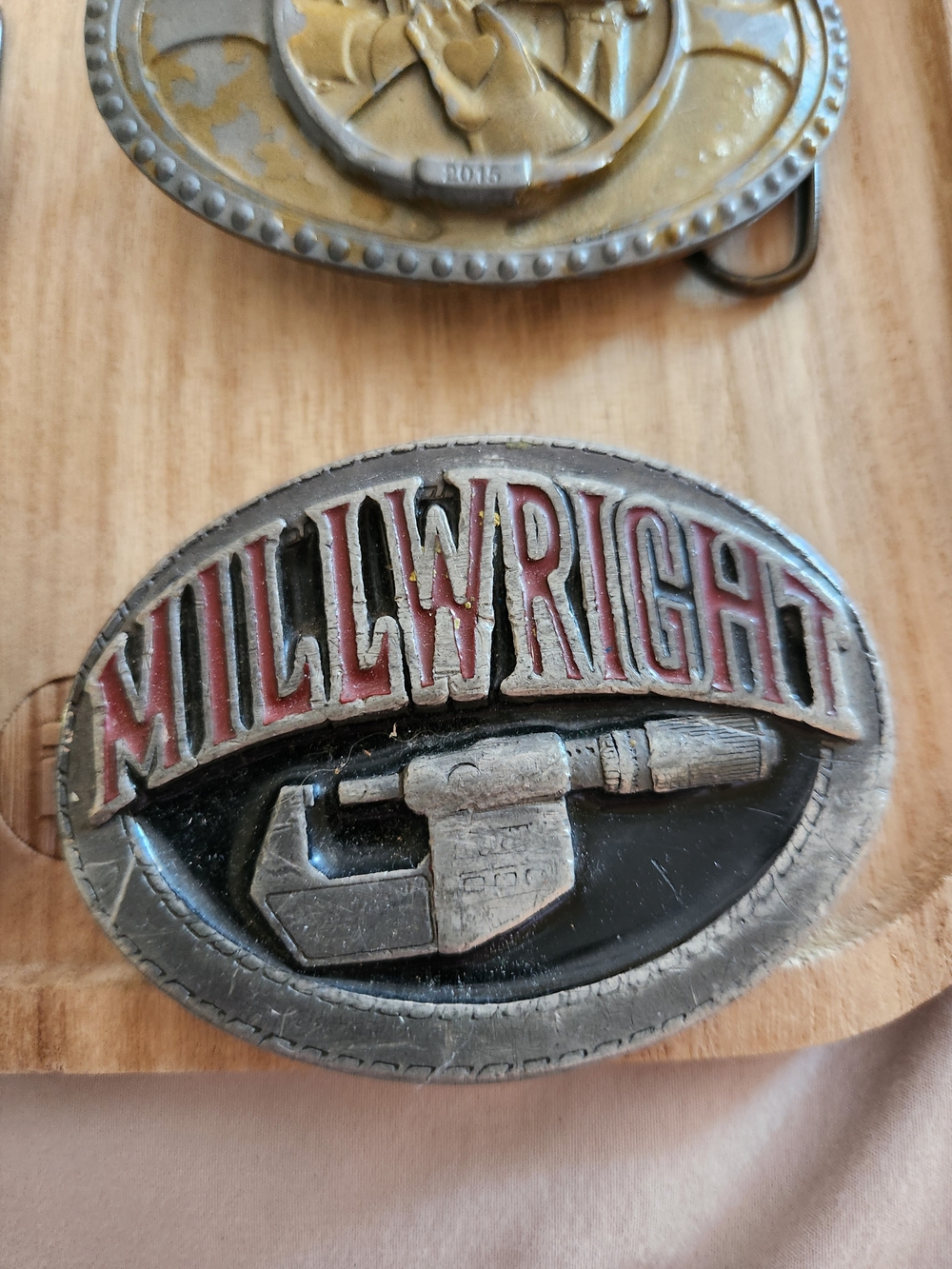 Millwright Oval Metal Belt Buckle - Black and Red
